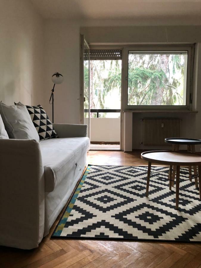 Residenza Xxx Aprile Apartment Merano Bagian luar foto